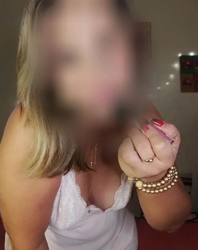 Yesenia, 36 años